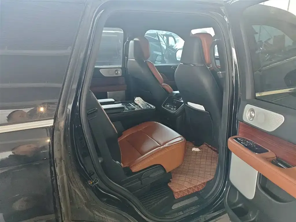 Lincoln Navigator 2021 из CN, фото 5