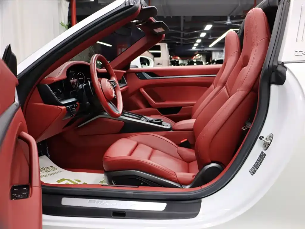 Porsche 911 2023 из CN, фото 9