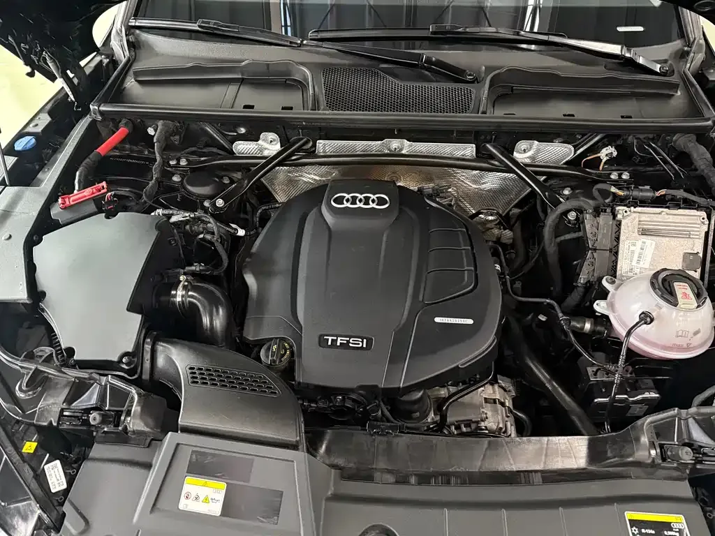 Audi Q5L 2022 из CN, фото 10
