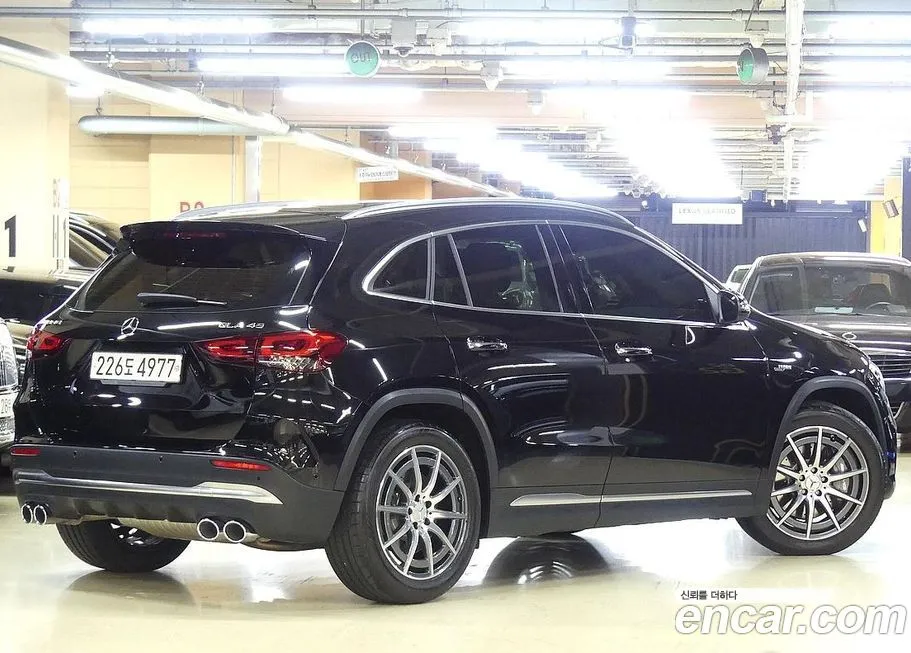 Mercedes-Benz GLA-Class — фото 10