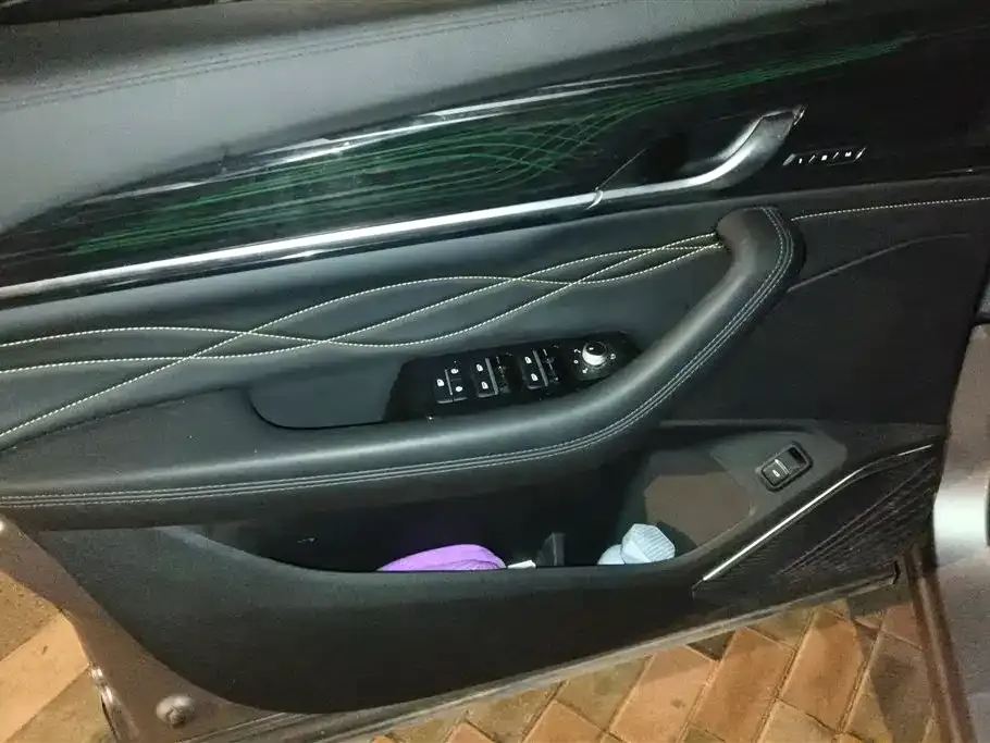 Geely Xingyue L 2024 из CN, фото 7