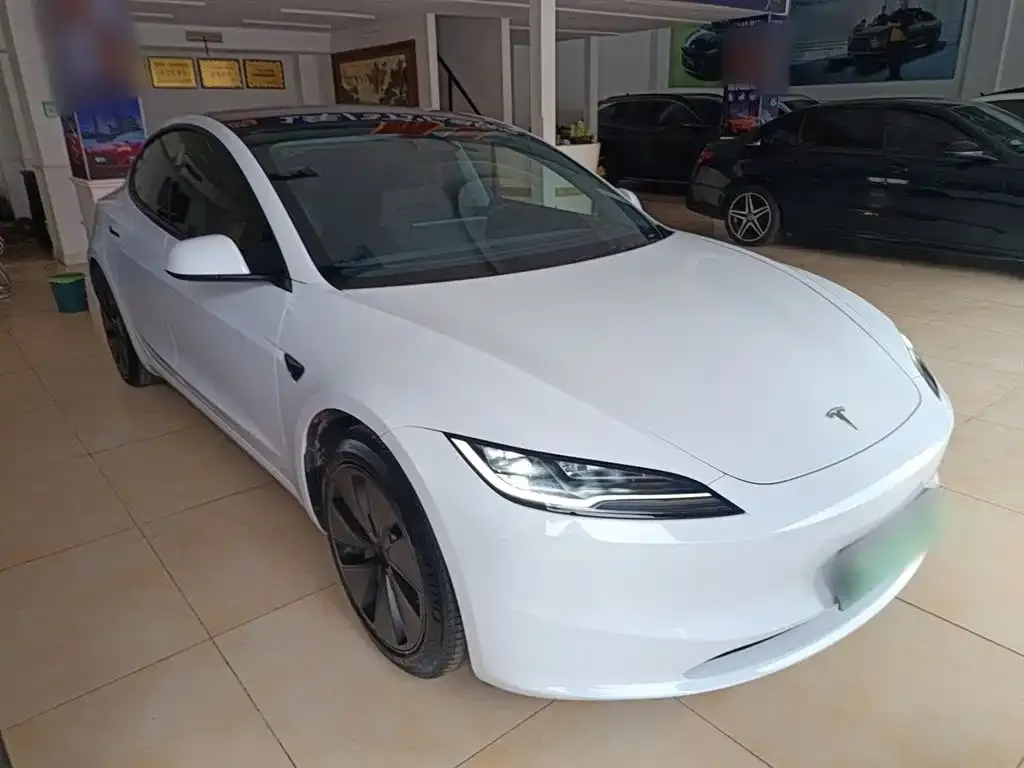 Tesla Model 3 2023 из CN, фото 10