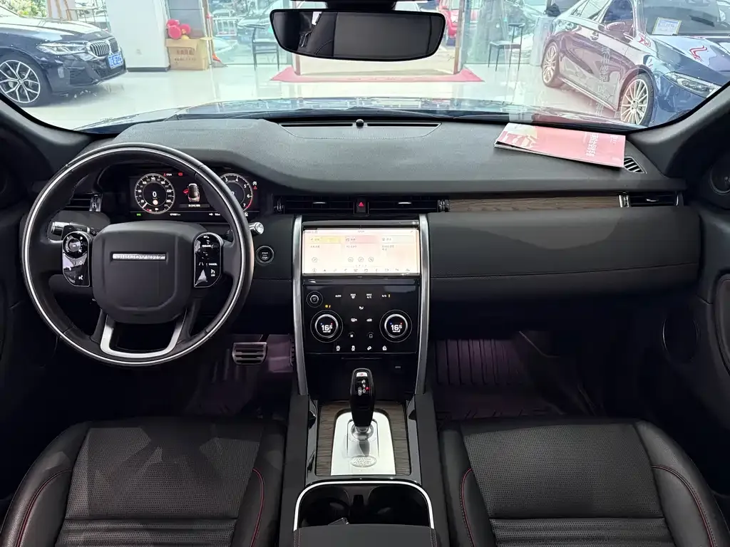 Land Rover Discovery Sport — фото 9