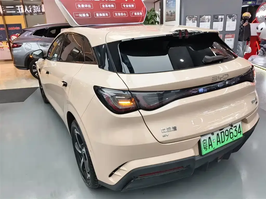 BYD Seal 06GT 2025 из CN, фото 9
