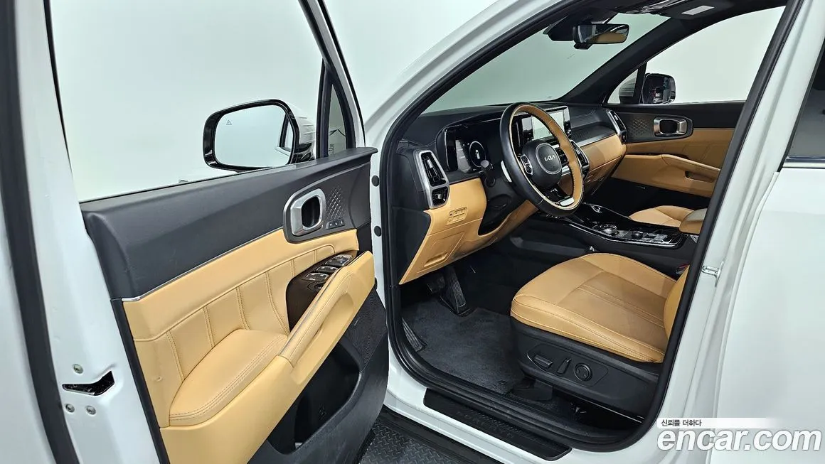 Kia Sorento — фото 7