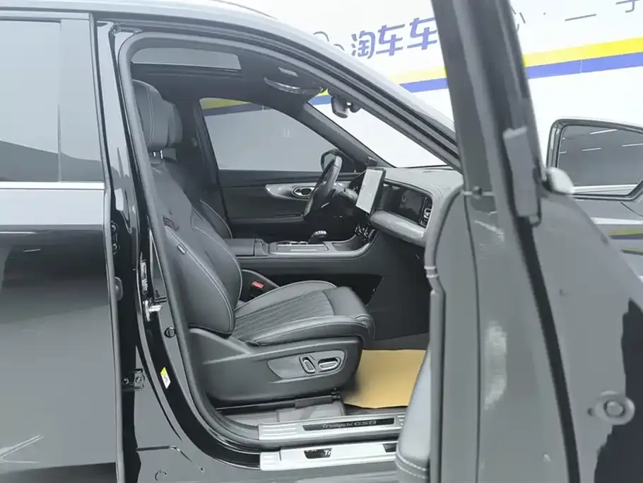GAC Motor Trumpchi GS8 — фото 10