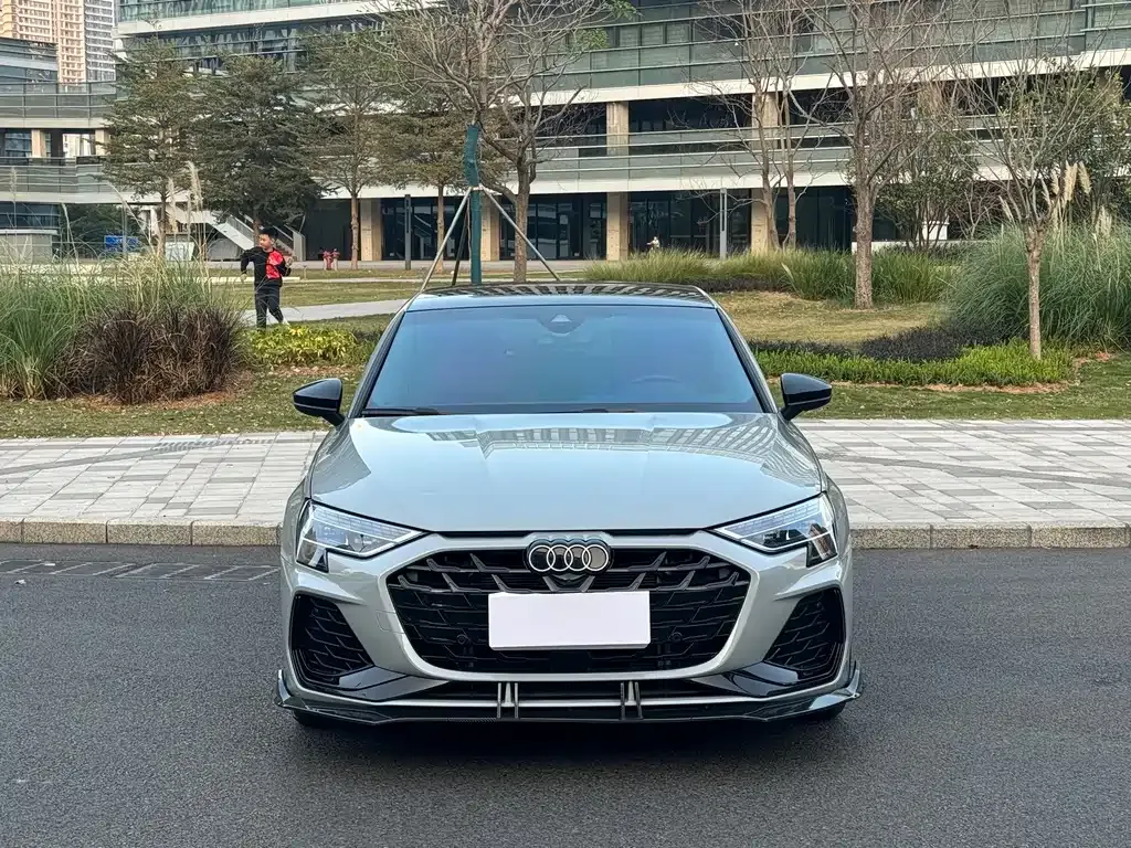Audi A3 2024 из CN, фото 8