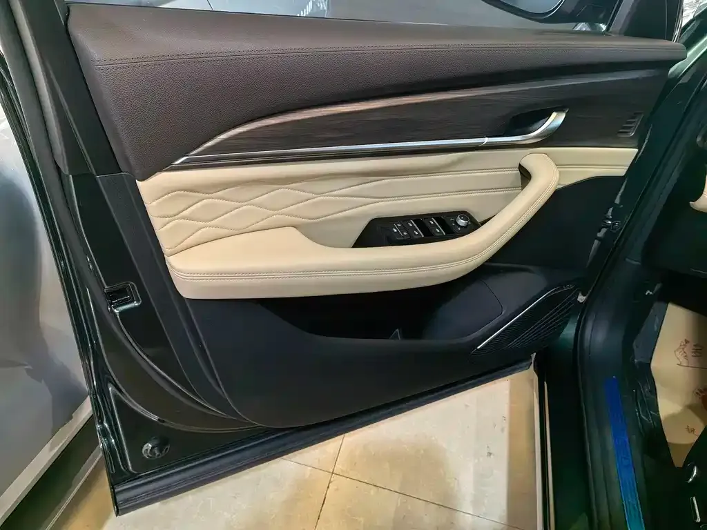 Geely Xingyue L 2023 из CN, фото 3