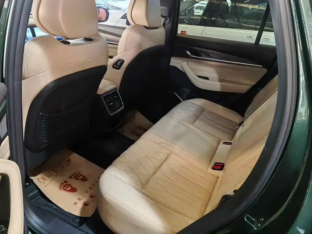 Geely Xingyue L 2023 из CN, фото 2