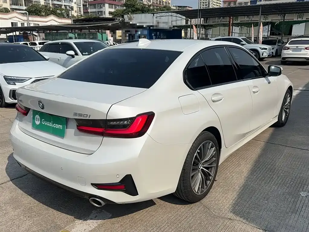 BMW 3 Series 2022 из CN, фото 4