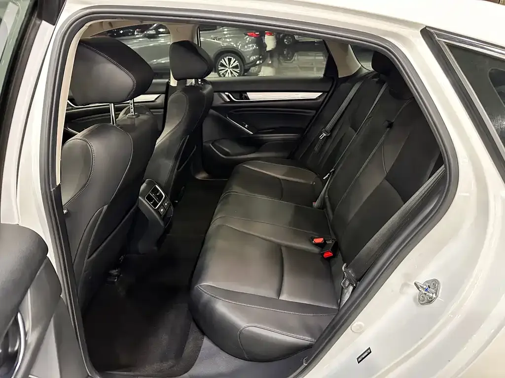 Honda Accord 2022 из CN, фото 6