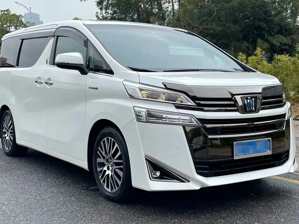 Toyota Vellfire 2023 из CN, фото 9