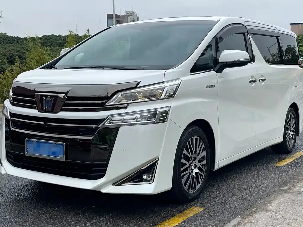 Toyota Vellfire 2023 из CN, фото 4