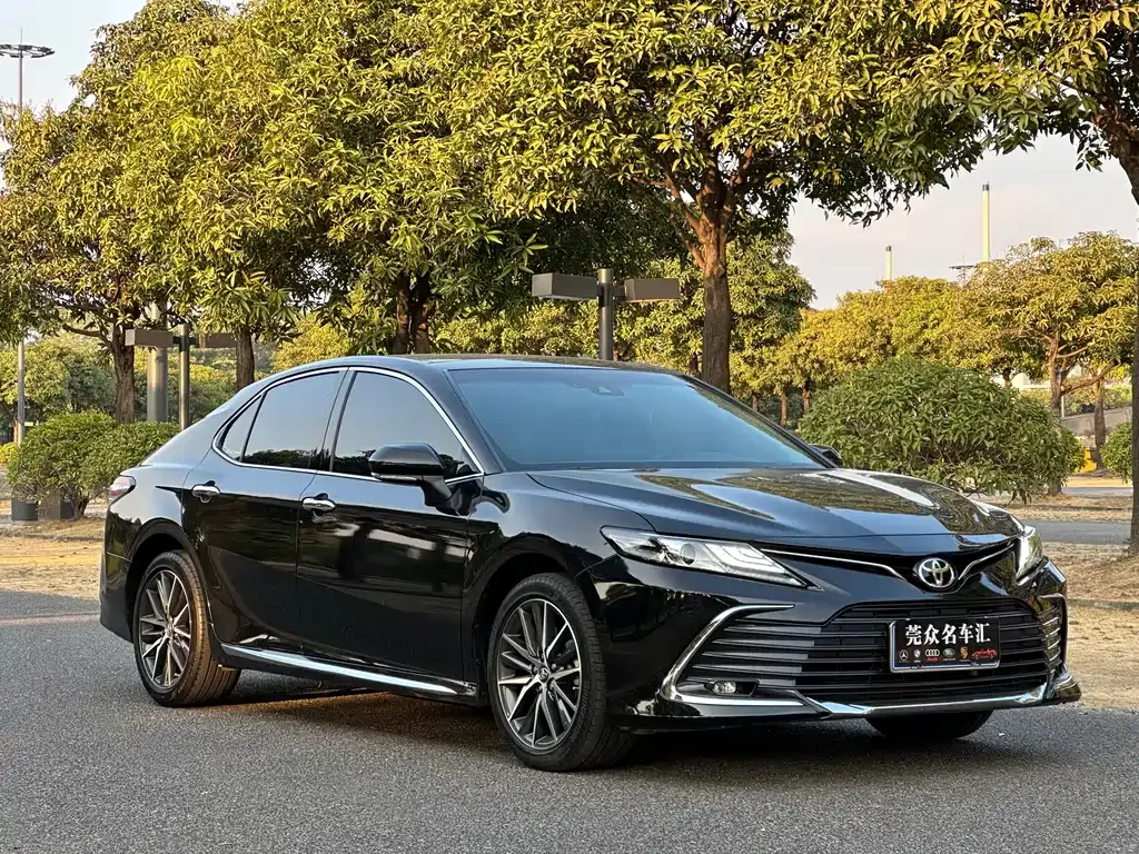 Toyota Camry 2023 из CN, фото 8