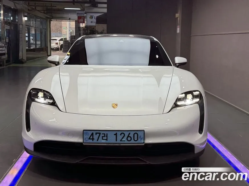 Porsche Taycan 2021 из KR, фото 2
