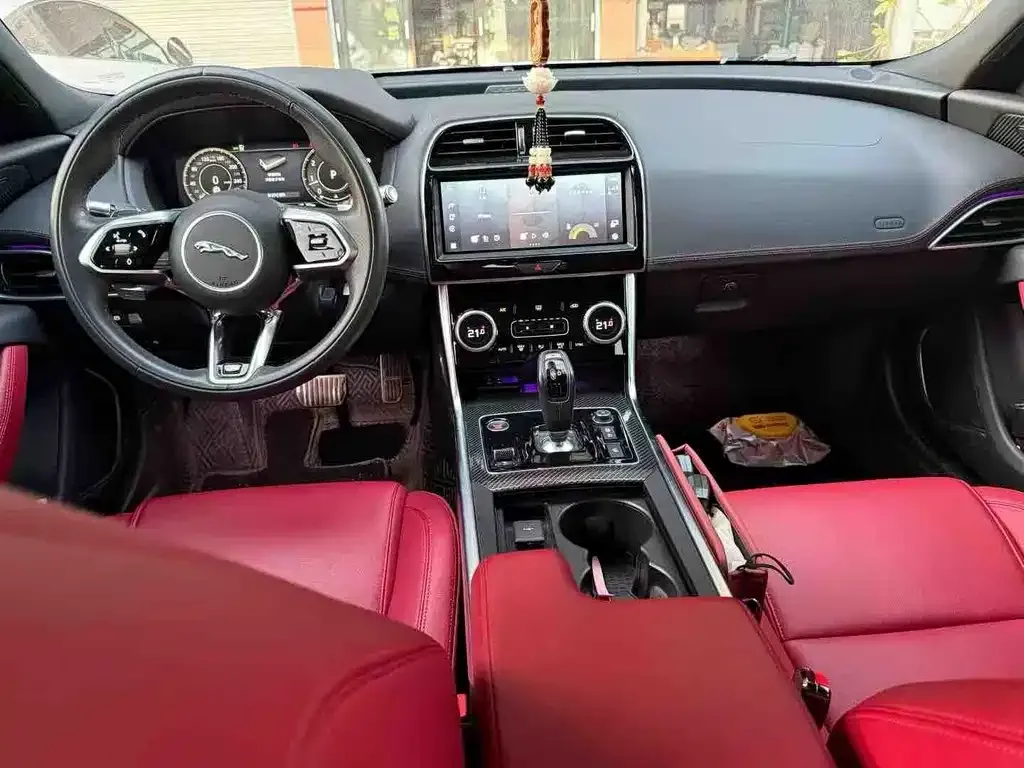 Jaguar XEL 2022 из CN, фото 9