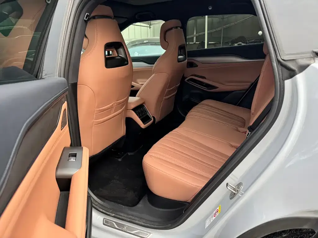 BYD L EV 2025 из CN, фото 3