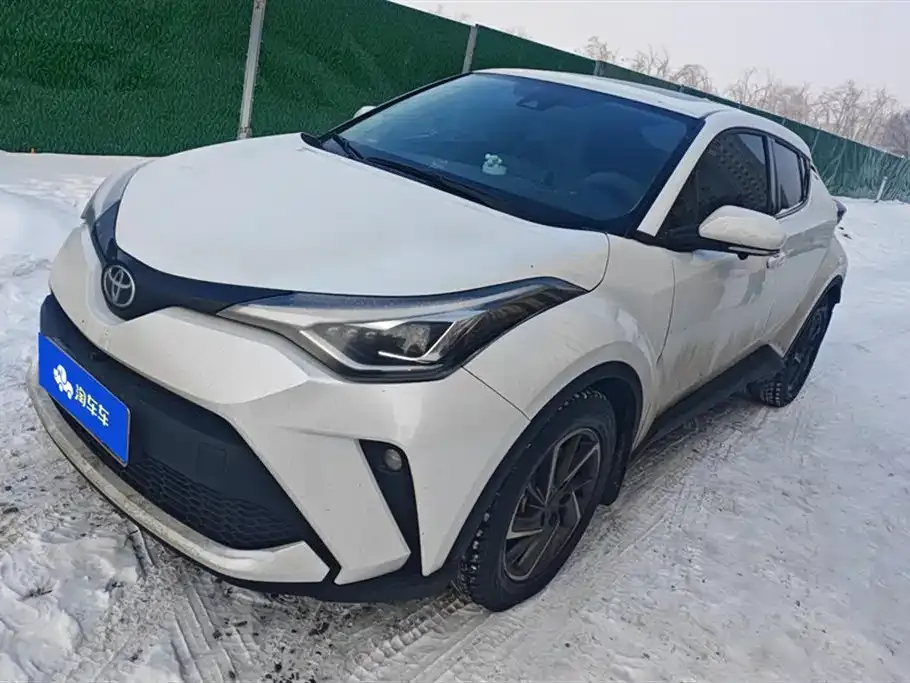 Toyota C-HR 2023 из CN, фото 1