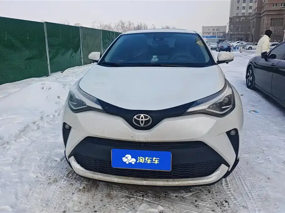 Toyota C-HR 2023 из CN, фото 4