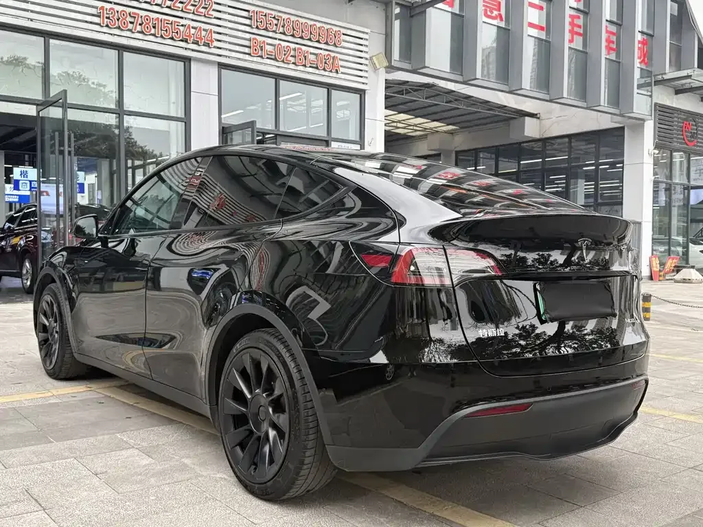 Tesla Model Y 2022 из CN, фото 5