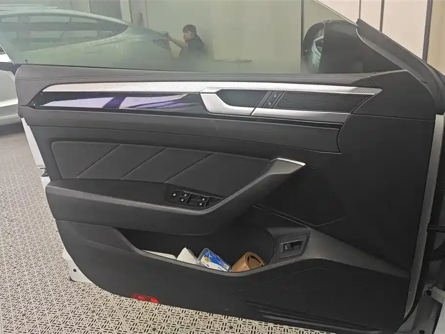 Volkswagen CC 2023 из CN, фото 6