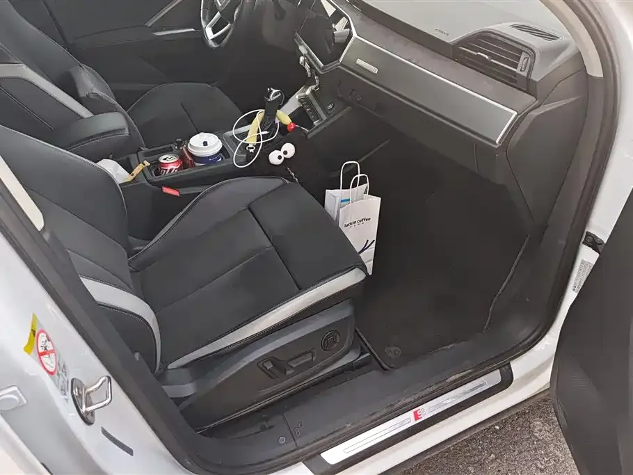 Audi Q3 2021 из CN, фото 6