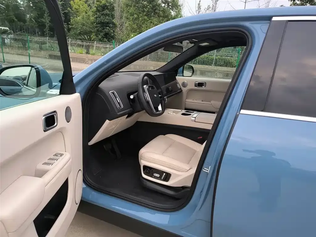 Li Auto L7 2023 из CN, фото 4