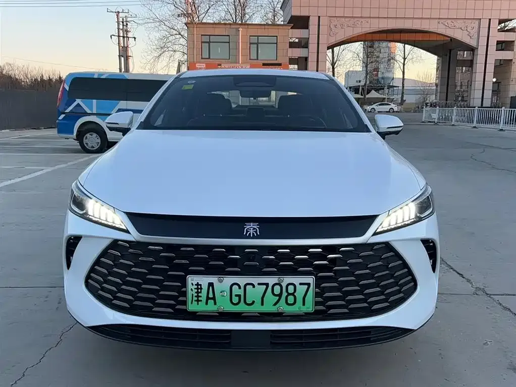 BYD Qin PLUS 2025 из CN, фото 4