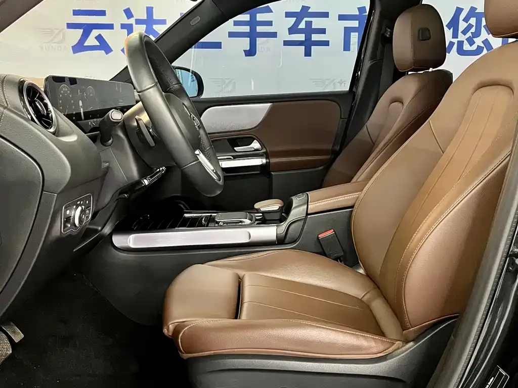 Mercedes-Benz GLB 2023 из CN, фото 2
