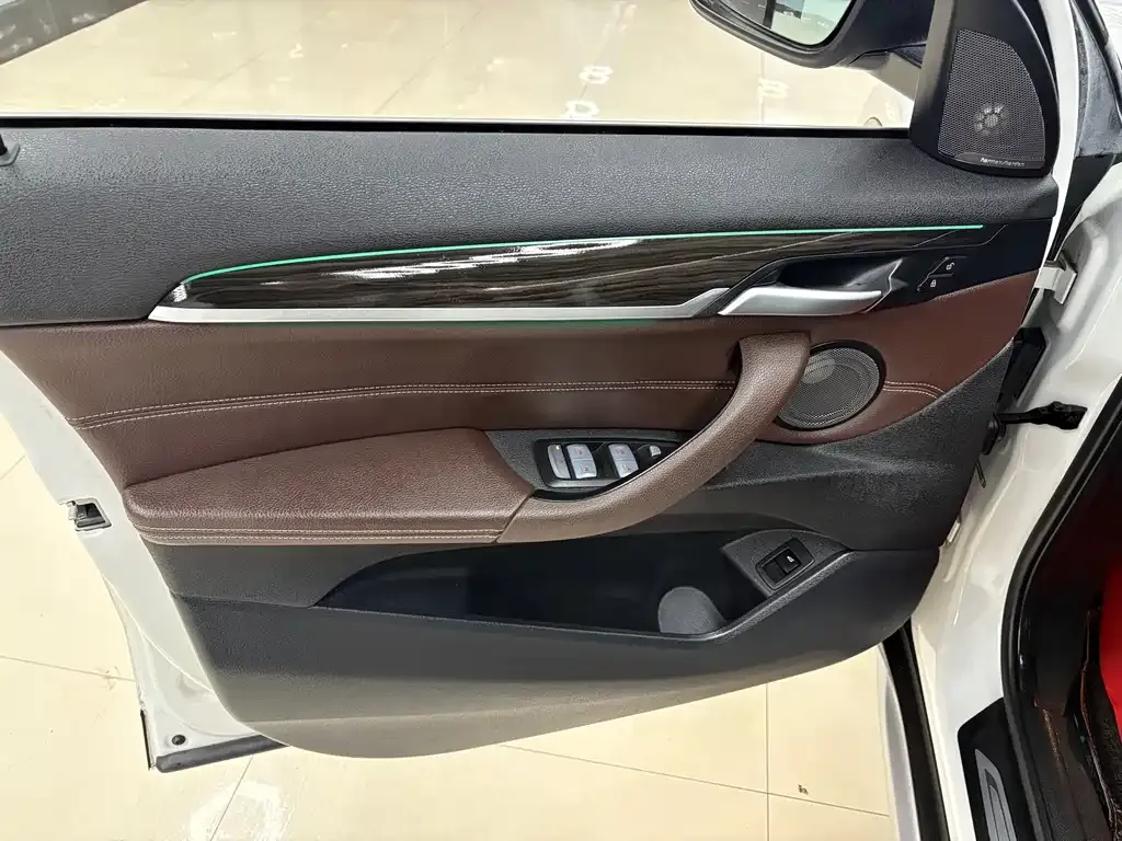 BMW X1 2023 из CN, фото 9