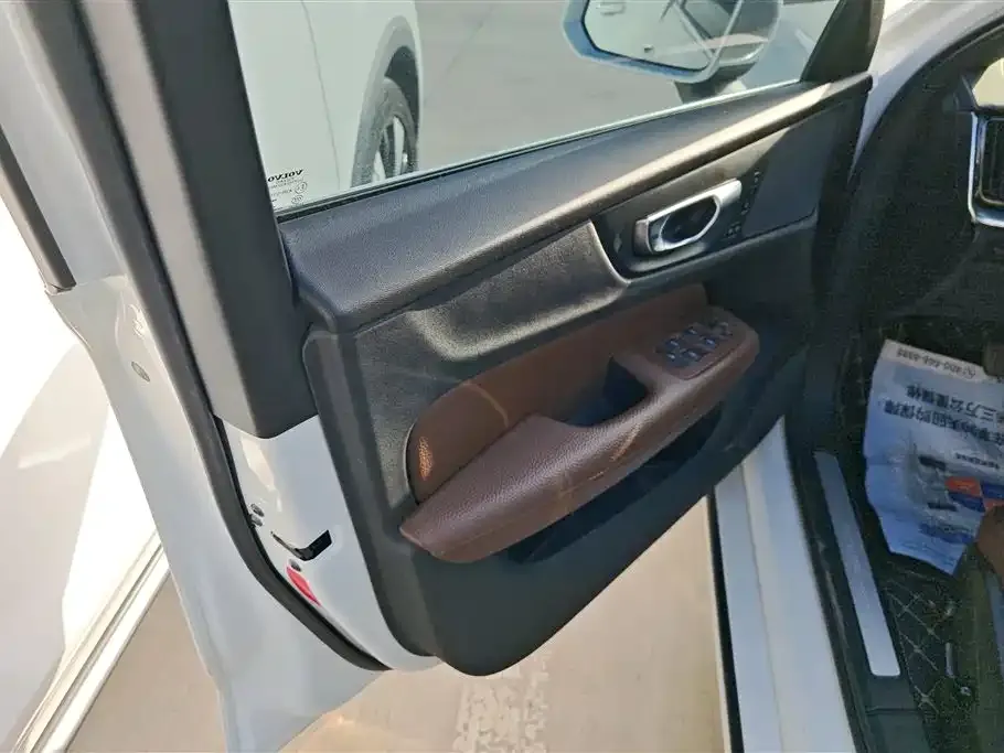 Volvo S60 PHEV 2022 из CN, фото 3