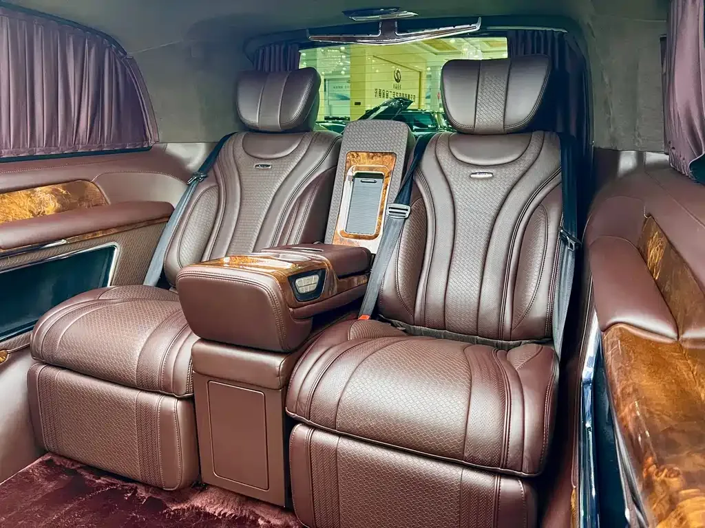 Mercedes-Benz V-Class 2021 из CN, фото 9