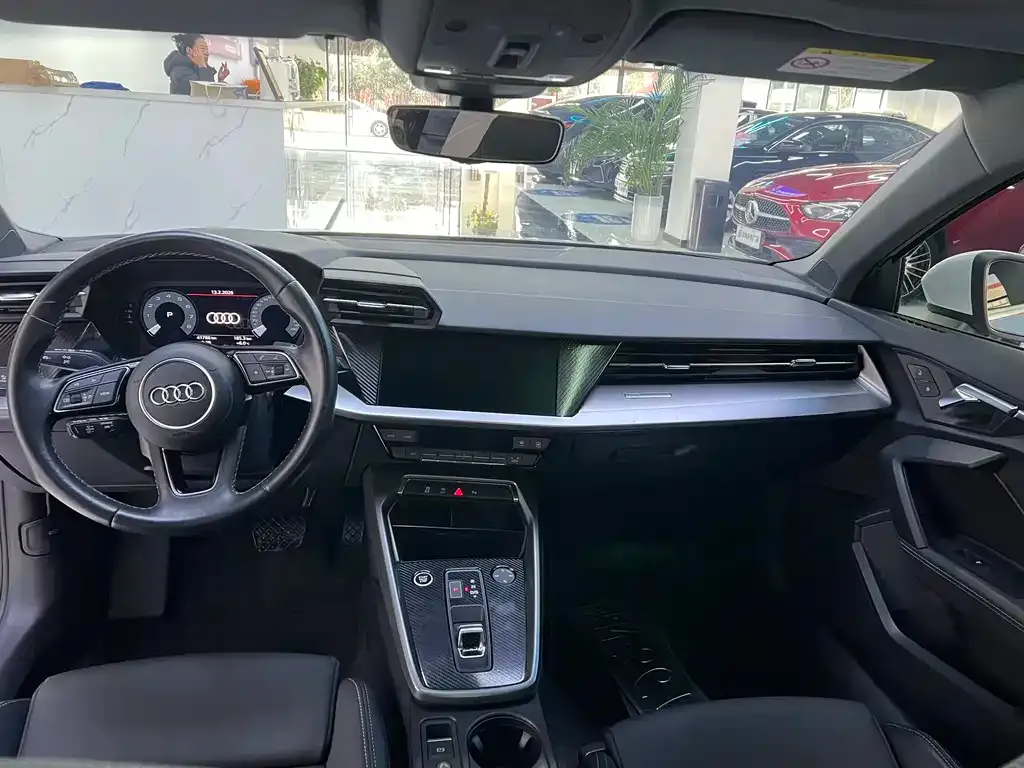 Audi A3 2023 из CN, фото 7