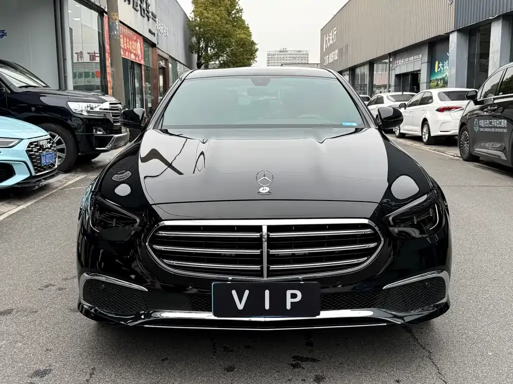 Mercedes-Benz E-Class 2022 из CN, фото 2