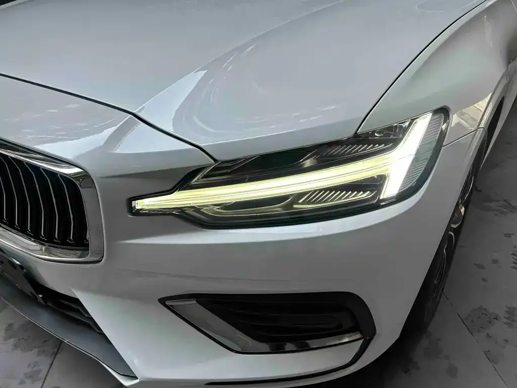 Volvo S60 2021 из CN, фото 10