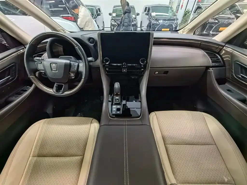 Toyota Vellfire 2024 из CN, фото 10