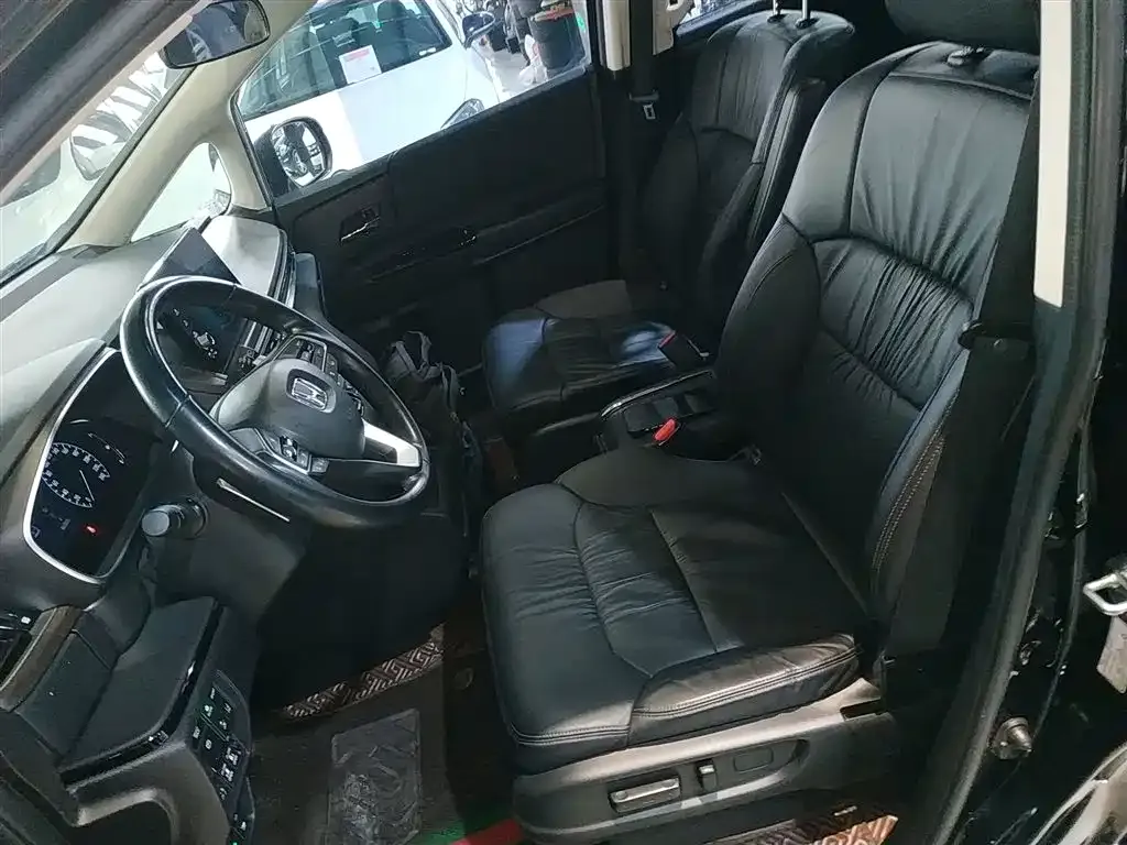 Honda Odyssey 2022 из CN, фото 7