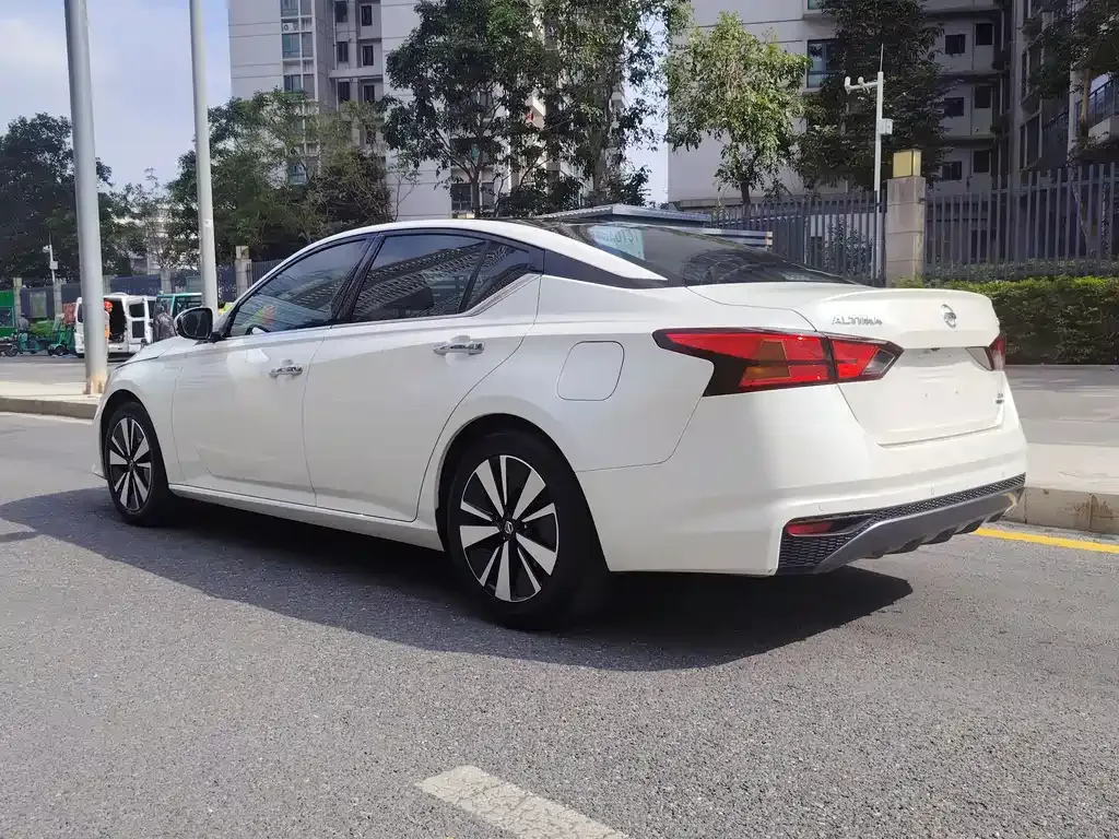 Nissan Teana 2022 из CN, фото 8
