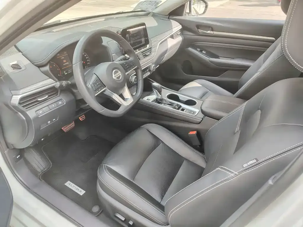 Nissan Teana 2022 из CN, фото 2