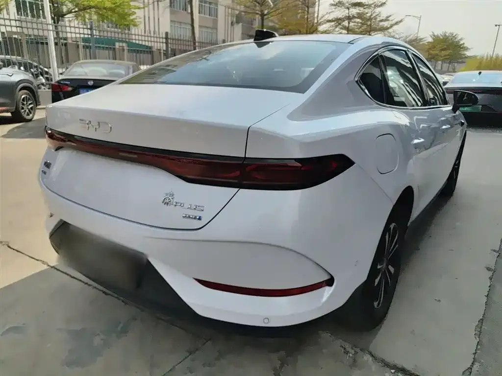 BYD Qin PLUS 2025 из CN, фото 3