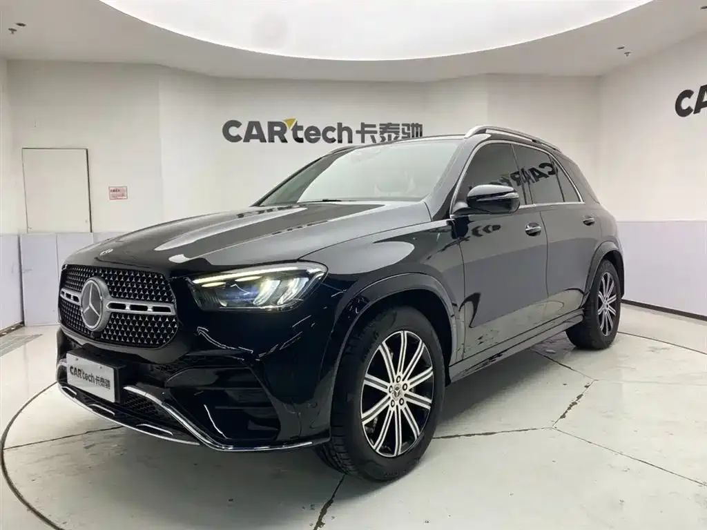Mercedes-Benz GLE — фото 1