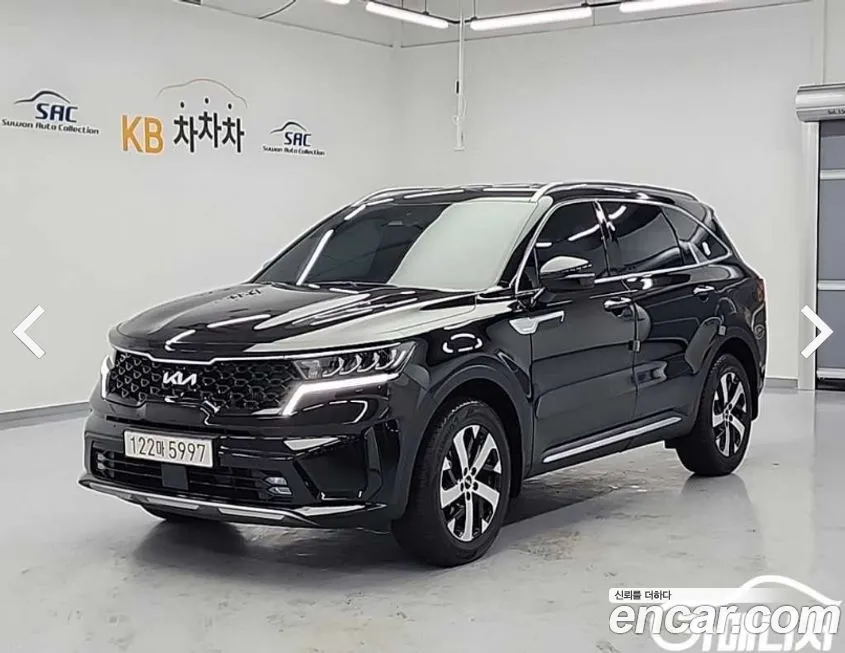Kia Sorento — фото 6