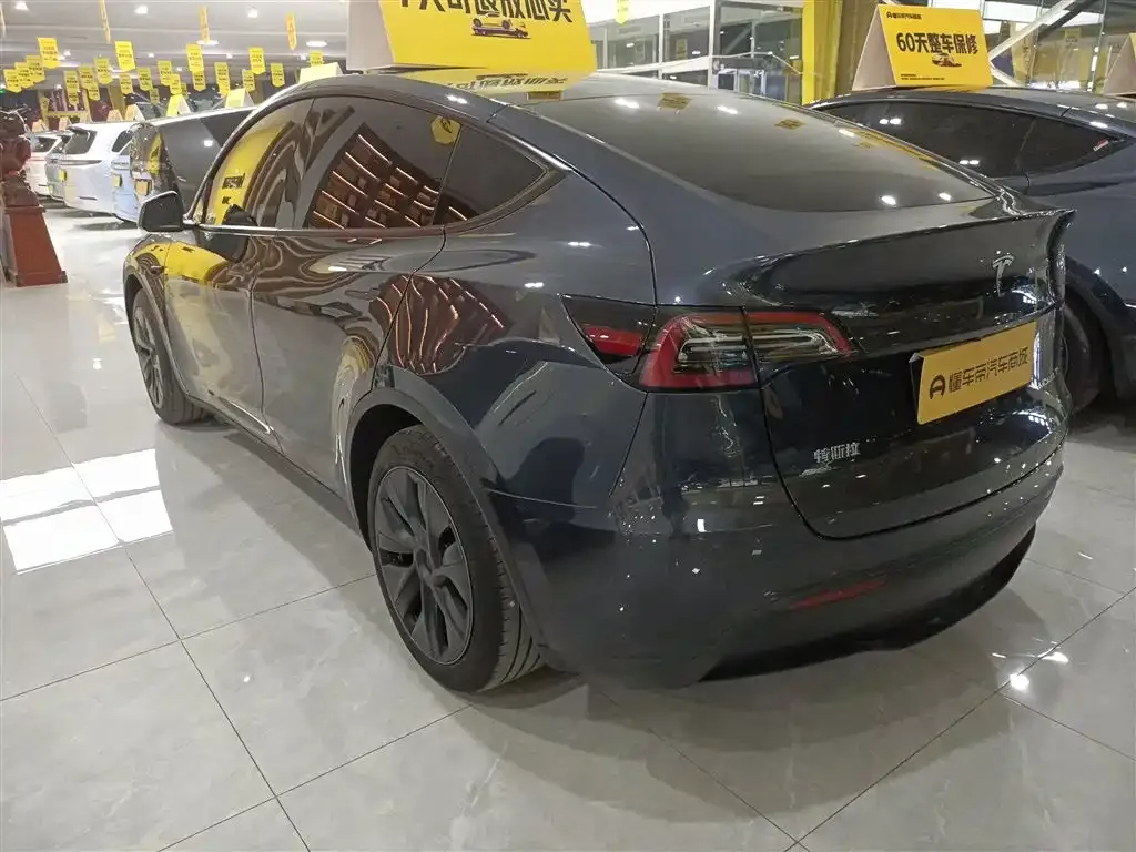 Tesla Model Y 2025 из CN, фото 10