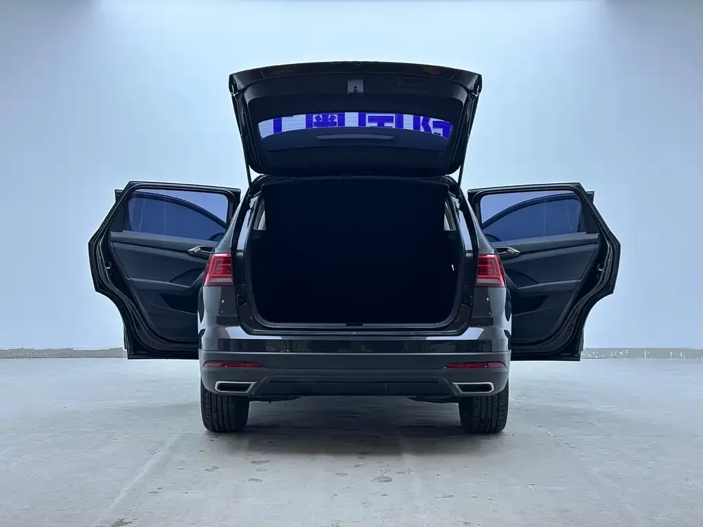 Volkswagen Tharu 2021 из CN, фото 7