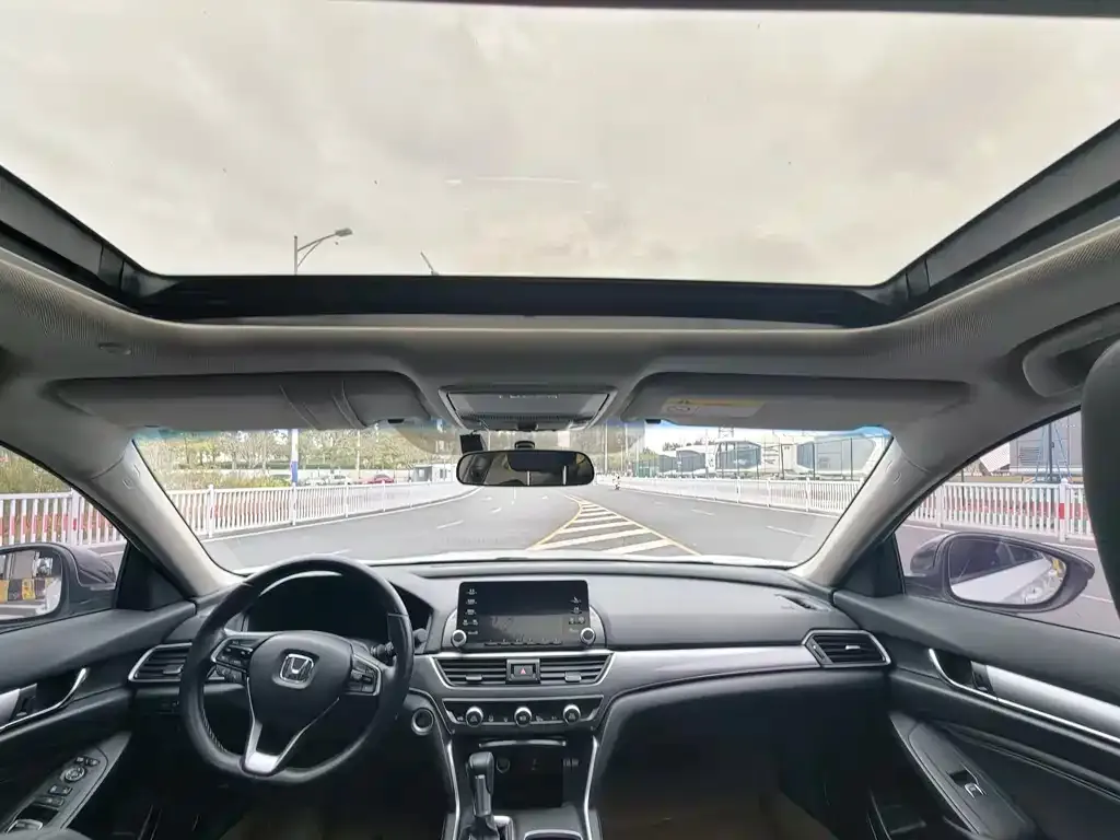 Honda Accord 2021 из CN, фото 3