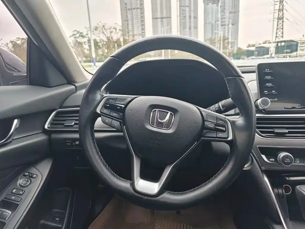 Honda Accord 2021 из CN, фото 2