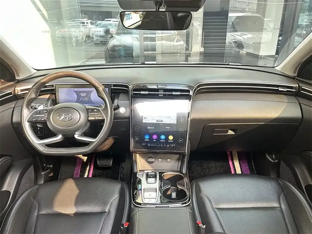 Hyundai Tucson — фото 8