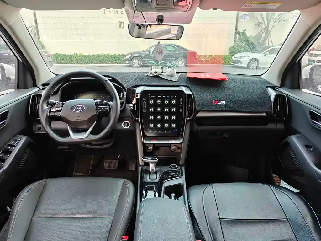 Hyundai ix35 2022 из CN, фото 2