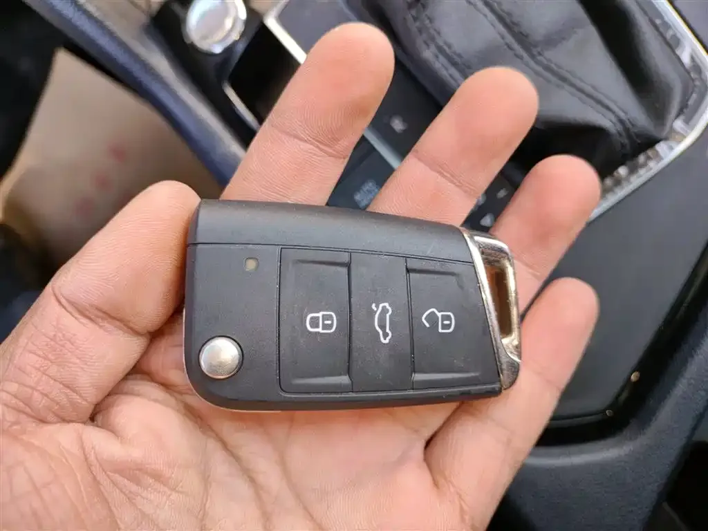 Volkswagen Tharu 2024 из CN, фото 9