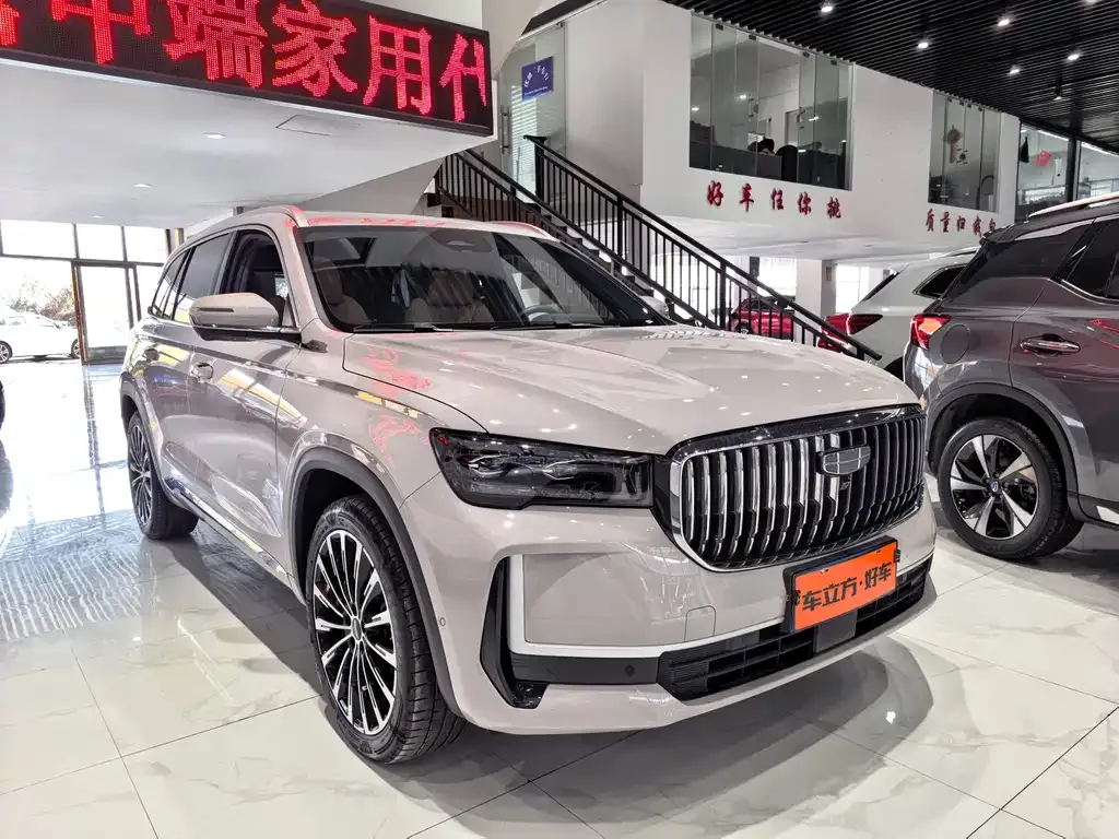 Geely Xingyue L — фото 8